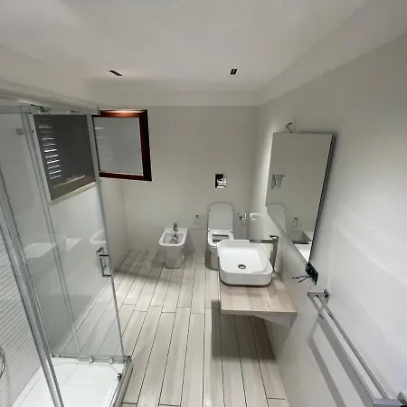 Sant'onofrio Apartment *